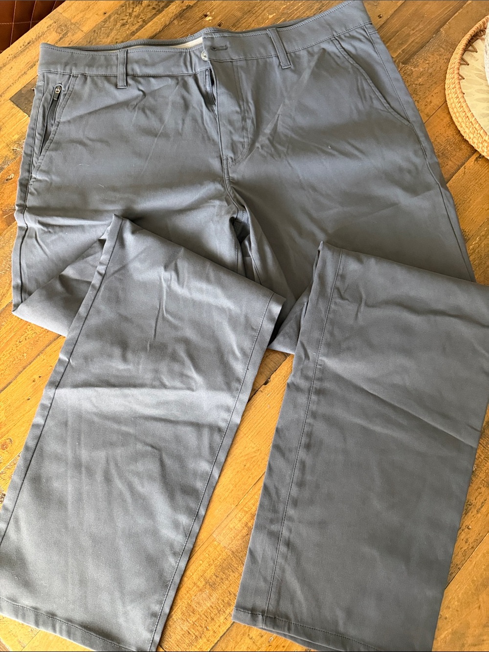 Men's Straight-Fit Chinos in Charcoal Gray